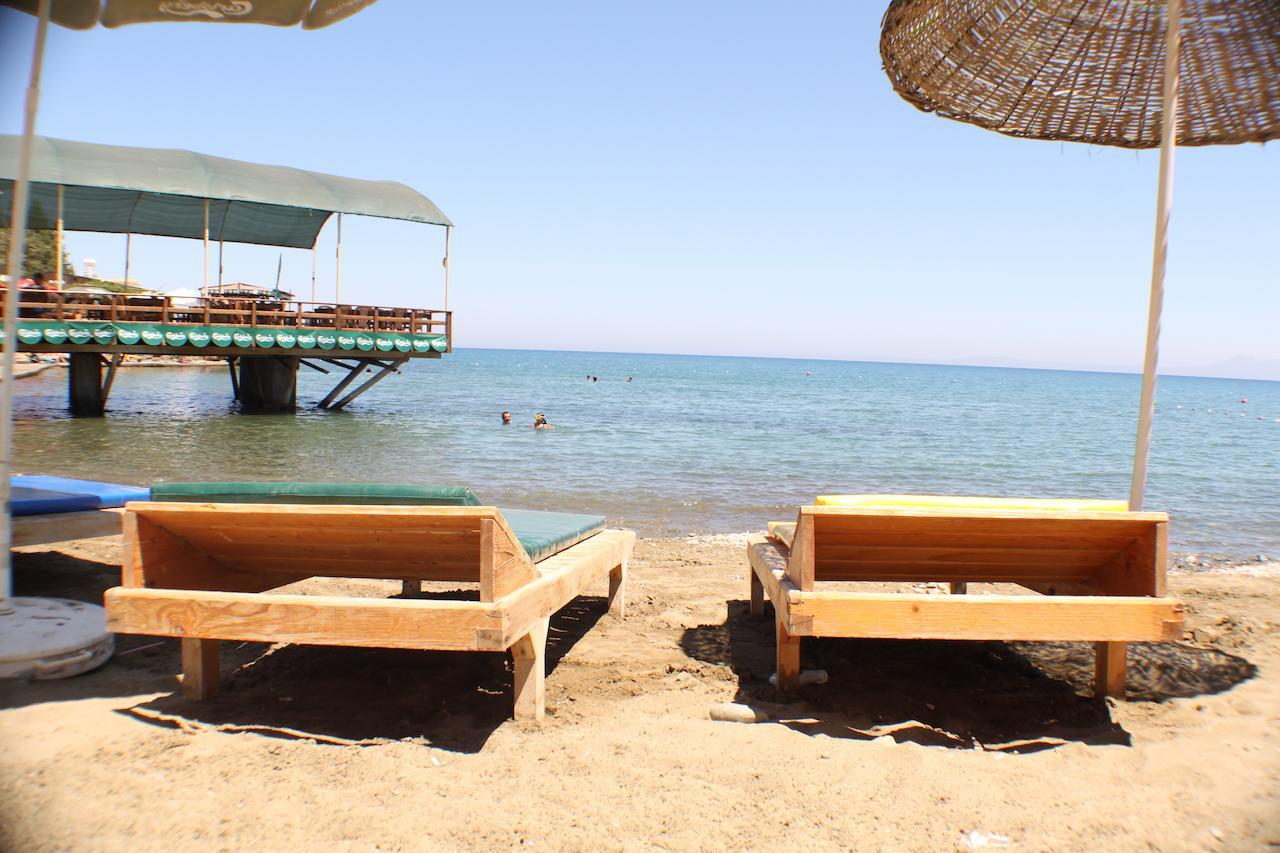 Vouni King Hotel Limnitis Екстер'єр фото