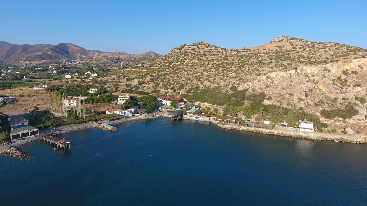 Vouni King Hotel Limnitis Екстер'єр фото